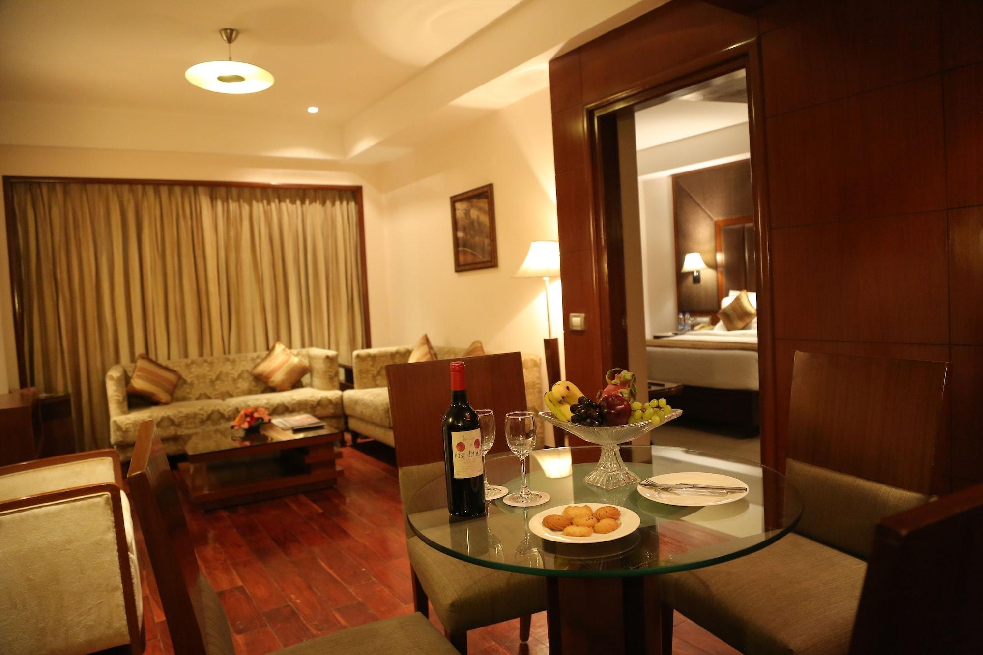 The Acura, Bmk Hotel Gurgaon Exterior photo