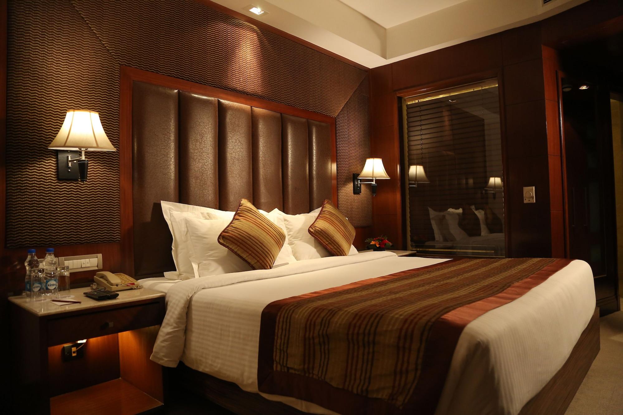The Acura, Bmk Hotel Gurgaon Exterior photo