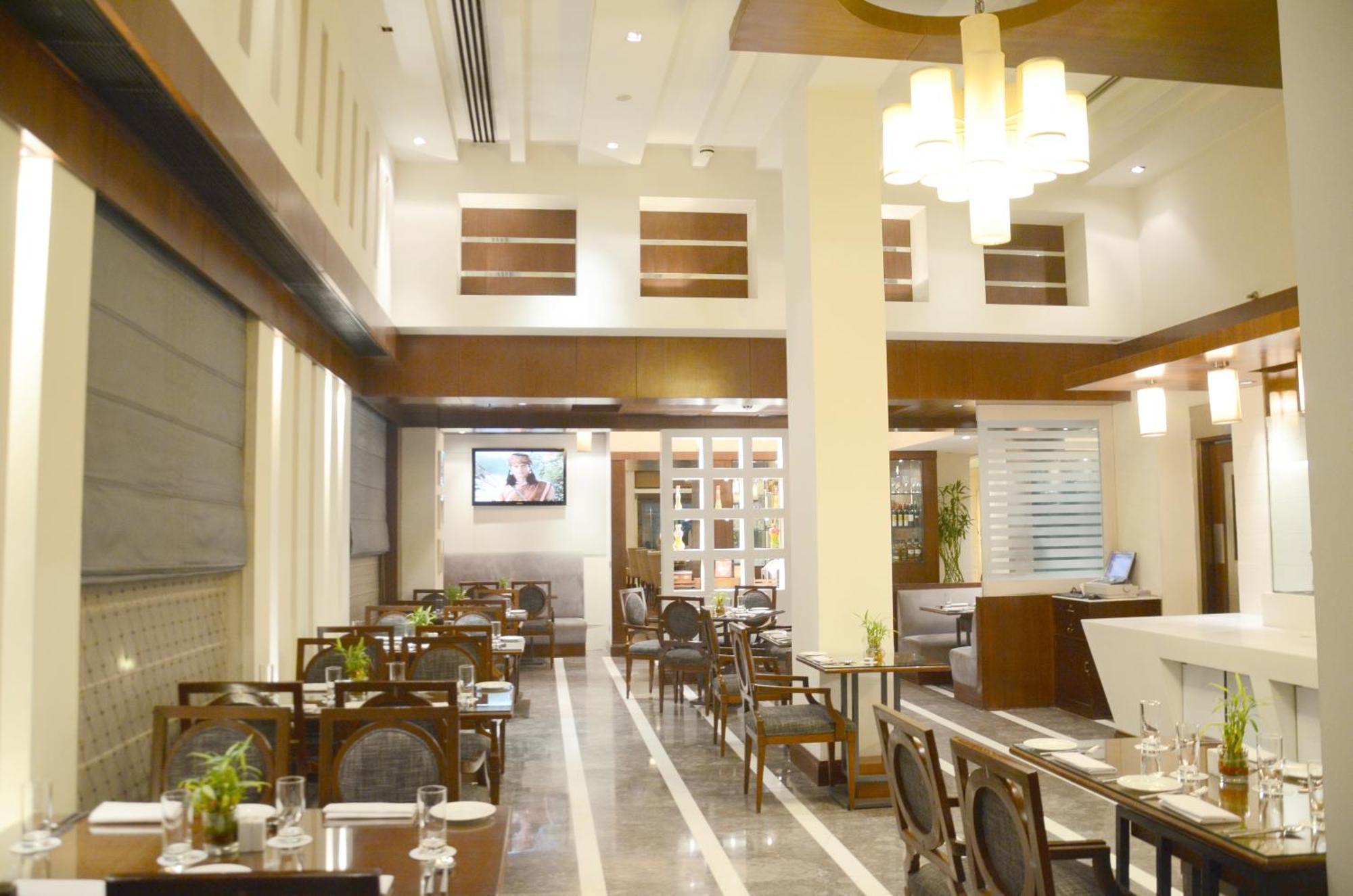 The Acura, Bmk Hotel Gurgaon Exterior photo