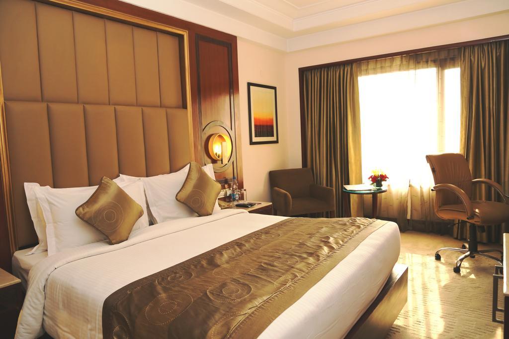 The Acura, Bmk Hotel Gurgaon Exterior photo
