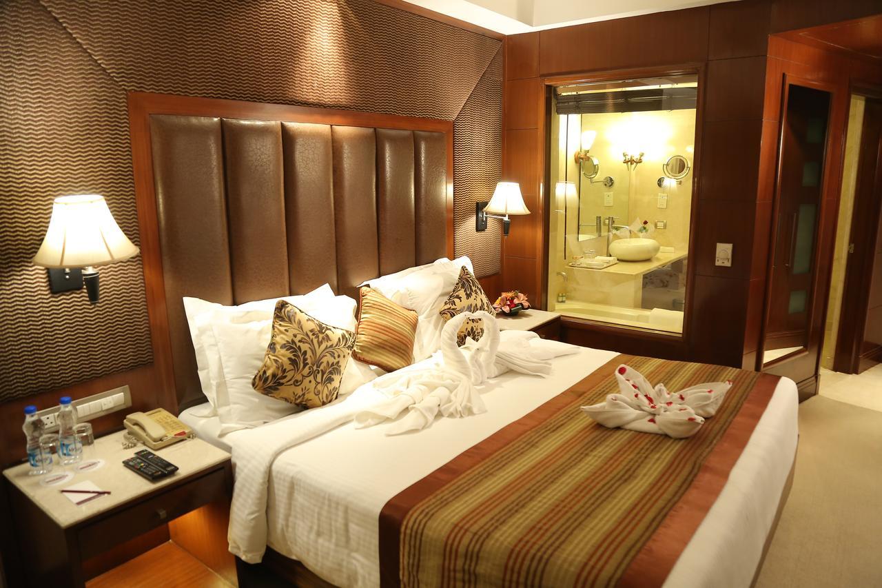 The Acura, Bmk Hotel Gurgaon Exterior photo
