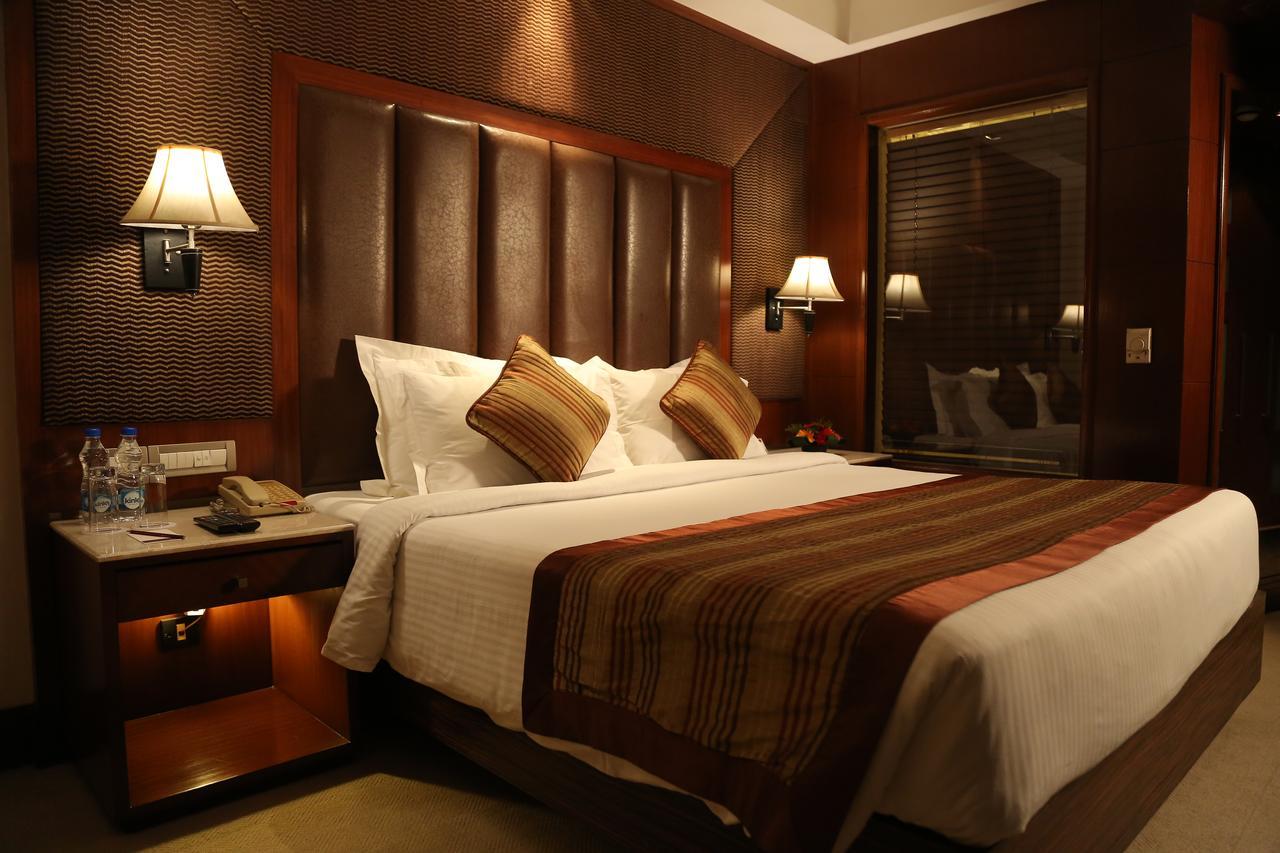 The Acura, Bmk Hotel Gurgaon Exterior photo
