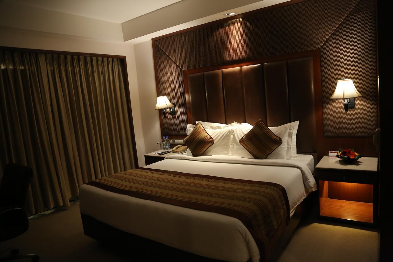 The Acura, Bmk Hotel Gurgaon Exterior photo